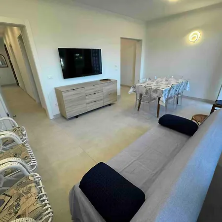 Apartment App4rent Zanetti Family Apartments, Sea View, Private Beach, Parking, Wifi Lido di Jesolo