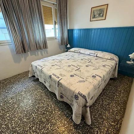 App4rent Zanetti Family Apartments, Sea View, Private Beach, Parking, Wifi *